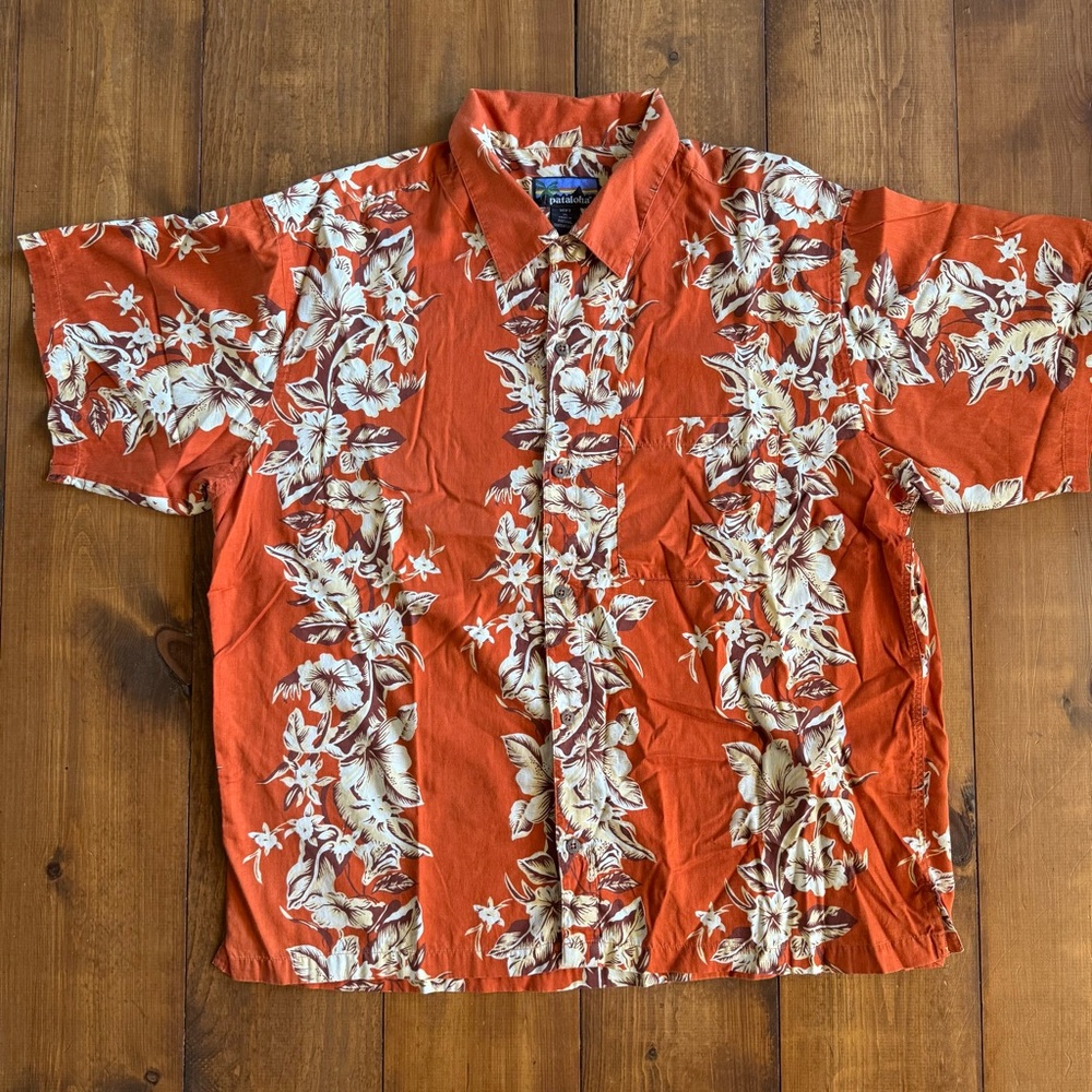 Pataloha Orange Floral Short-Sleeve Button-Down Shirt